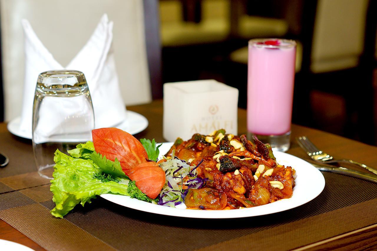 Amalfi Grand Hotel Patna  Værelse billede